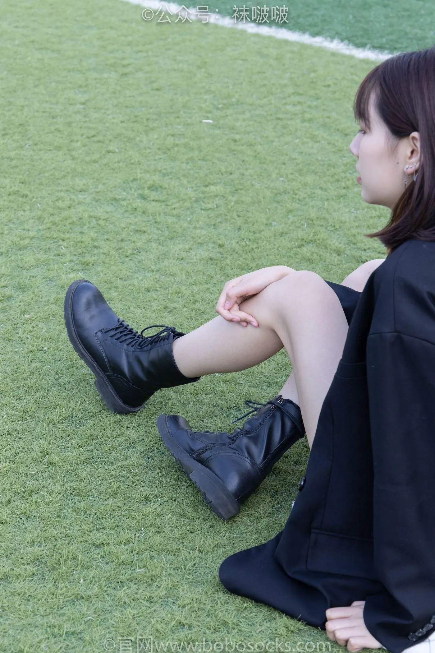 [BoBoSocks袜啵啵]NO.010 小甜豆-马丁靴、白色短棉袜、裸足 [117P]插图2